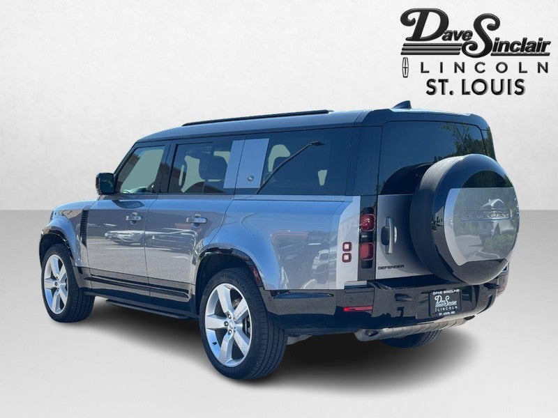 2024 Land Rover Defender 130 X-Dynamic SE