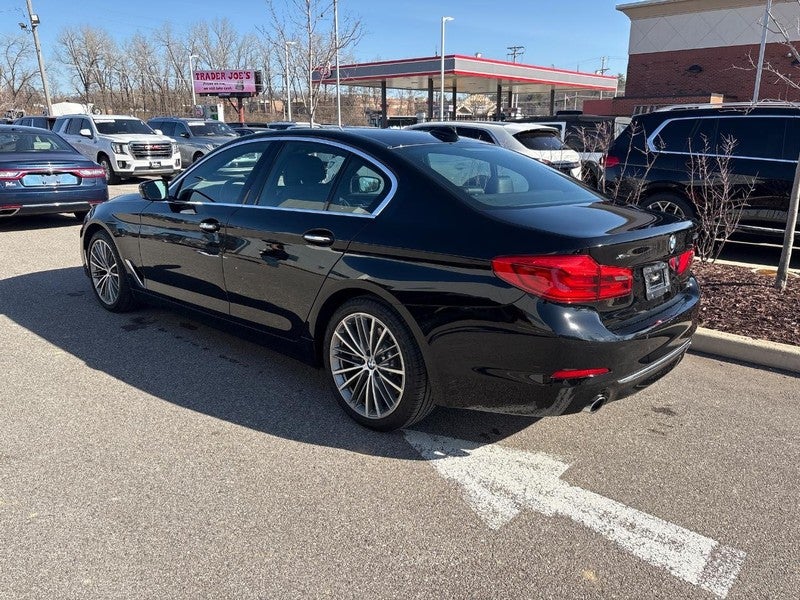 2018 BMW 5 Series 530i xDrive Sedan