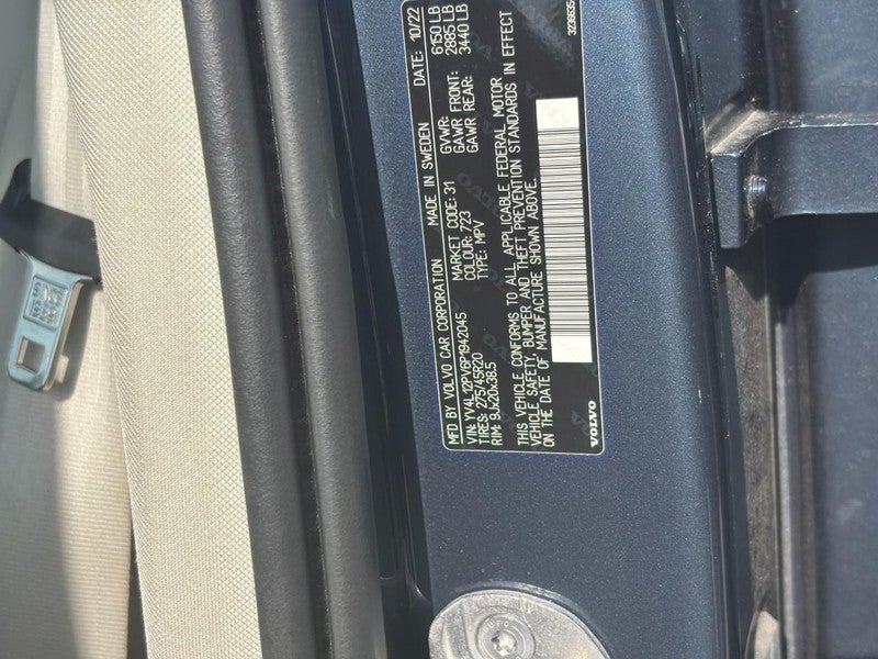 2023 Volvo XC90 B5 AWD Core 7P