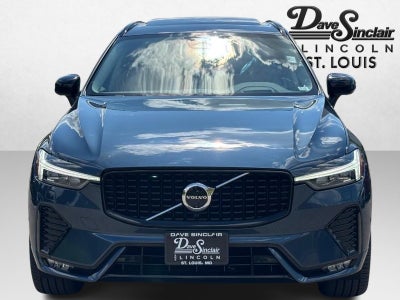 2024 Volvo XC60 B5 AWD Ultimate Dark Theme