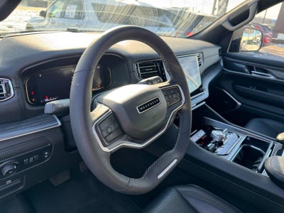 2023 Jeep Wagoneer Series III 4x4