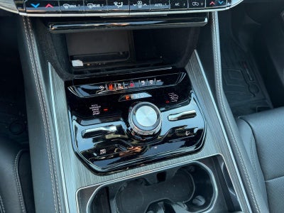 2023 Jeep Wagoneer Series III 4x4