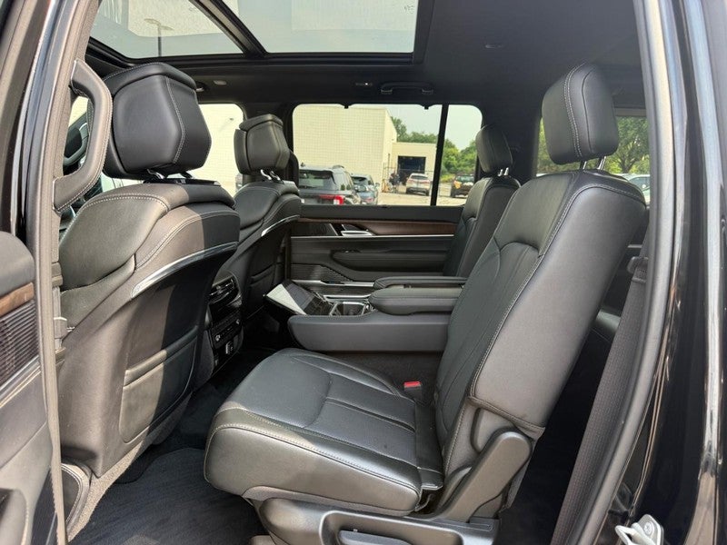 2024 Jeep Grand Wagoneer 4x4