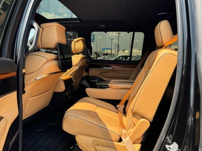 2022 Jeep Grand Wagoneer Series III 4x4