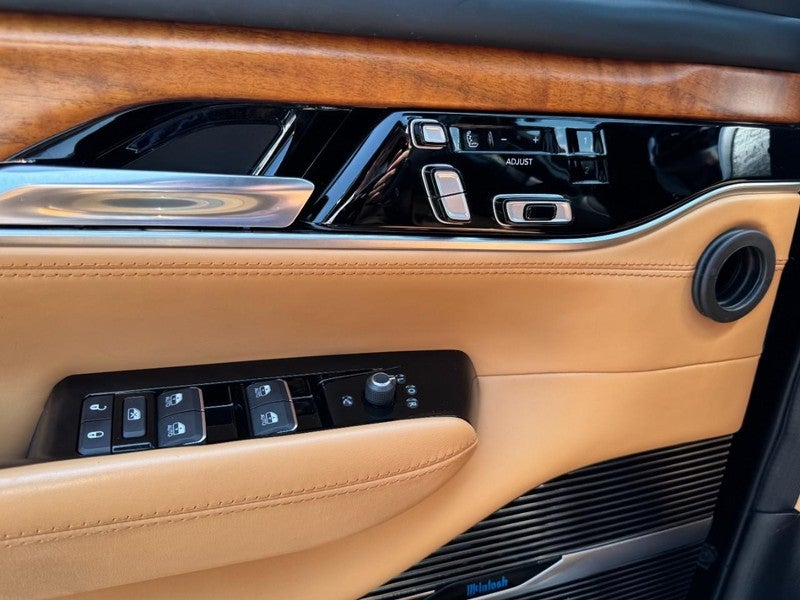 2022 Jeep Grand Wagoneer Series III 4x4