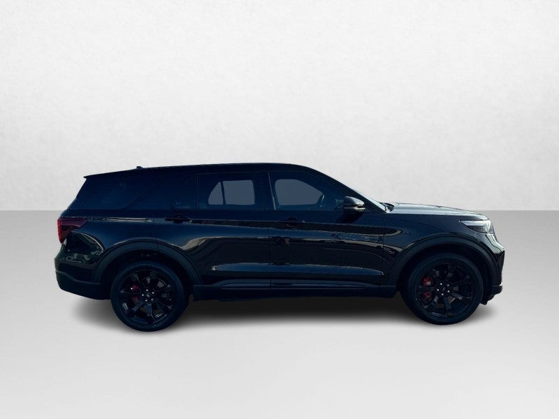 2022 Ford Explorer ST 4WD