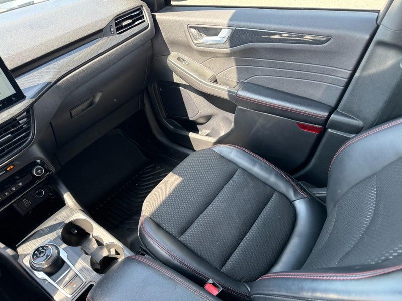 2024 Ford Escape ST-Line Select AWD
