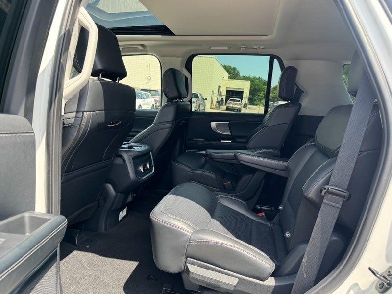 2025 Ford Expedition Platinum 4x4