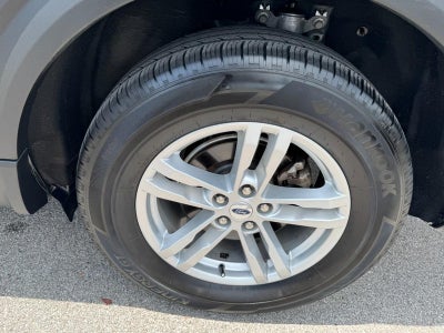 2023 Ford Explorer XLT 4WD