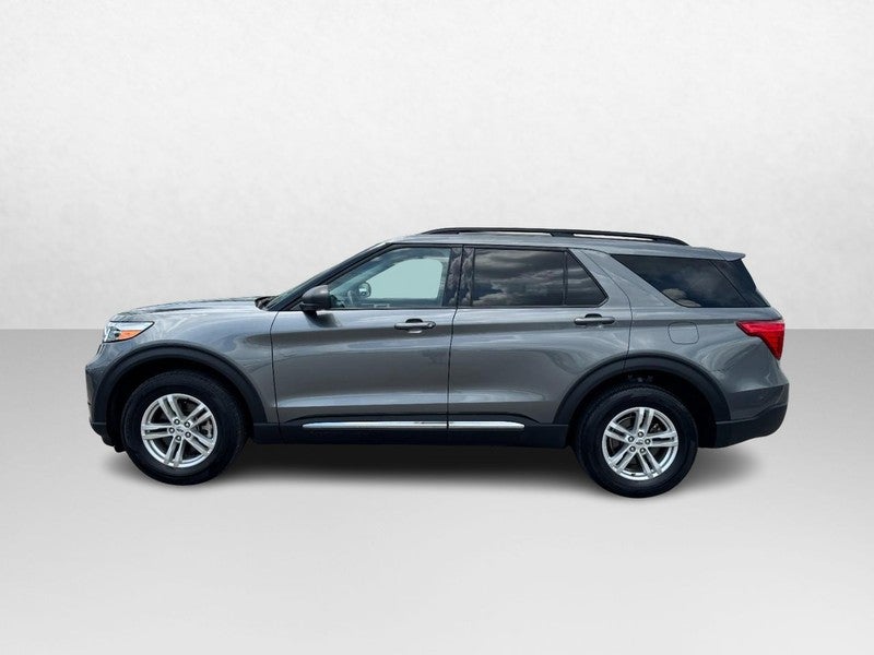 2023 Ford Explorer XLT 4WD