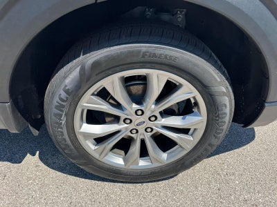 2020 Ford Explorer XLT 4WD