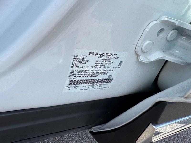 2023 Ford Explorer Limited 4WD