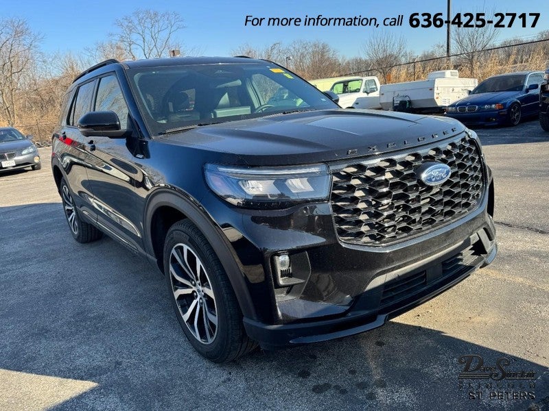 2025 Ford Explorer ST-Line 4WD