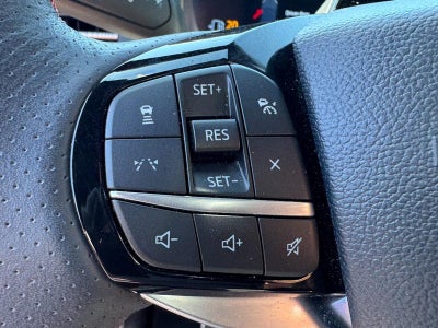 2025 Ford Explorer ST-Line 4WD