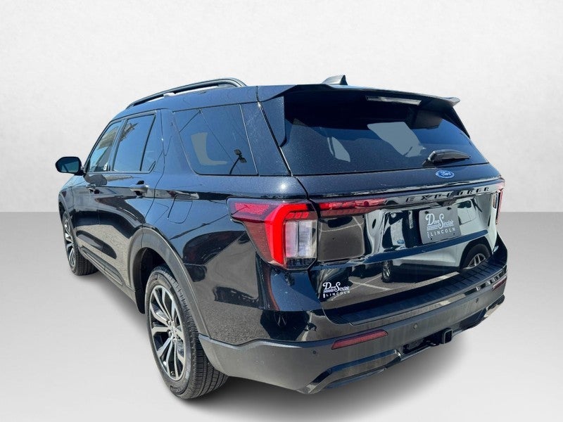 2025 Ford Explorer ST-Line 4WD