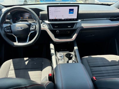 2025 Ford Explorer ST-Line 4WD