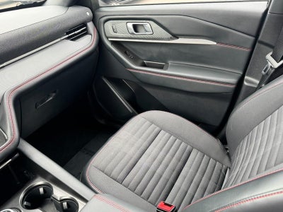 2025 Ford Explorer ST-Line 4WD