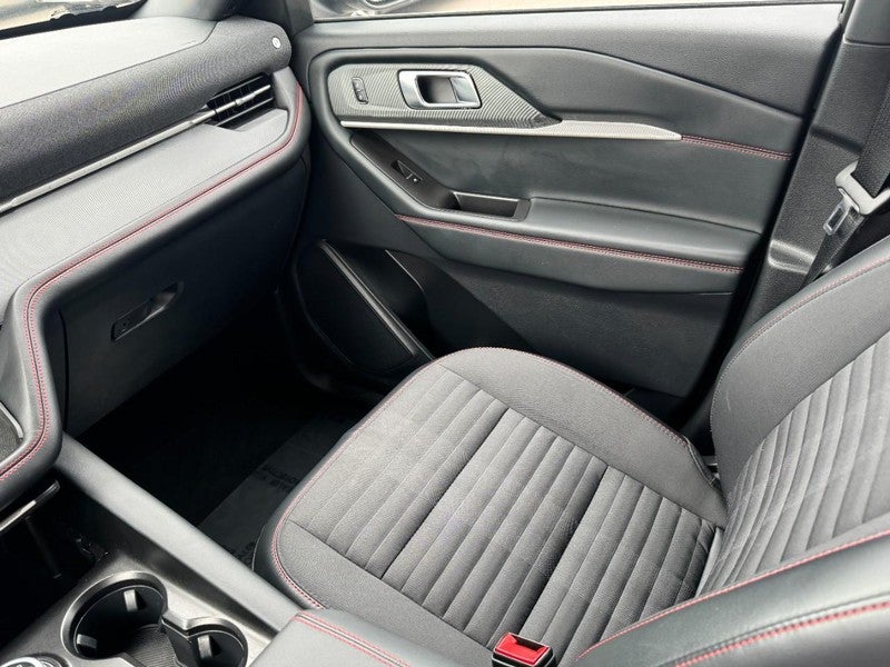 2025 Ford Explorer ST-Line 4WD