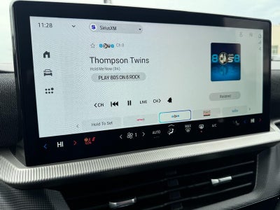 2025 Ford Explorer ST-Line 4WD