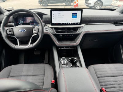 2025 Ford Explorer ST-Line 4WD
