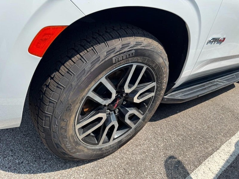 2023 GMC Yukon XL 4WD 4dr AT4