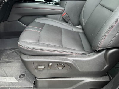 2025 Chevrolet Tahoe 4WD 4dr RST