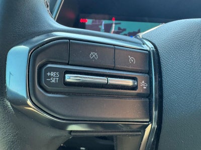 2025 GMC Canyon 4WD Crew Cab AT4