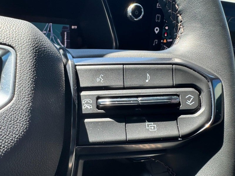 2025 GMC Canyon 4WD Crew Cab AT4