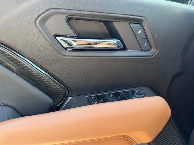 2025 GMC Canyon 4WD Crew Cab AT4