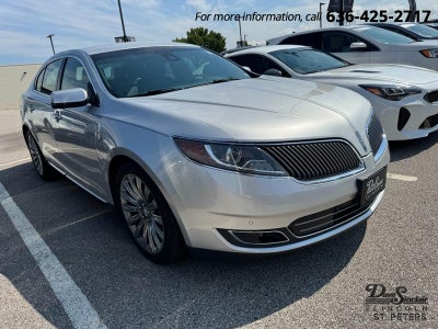 2015 Lincoln MKS 4dr Sdn 3.7L FWD