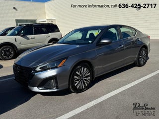 2024 Nissan Altima 2.5 SV AWD Sedan