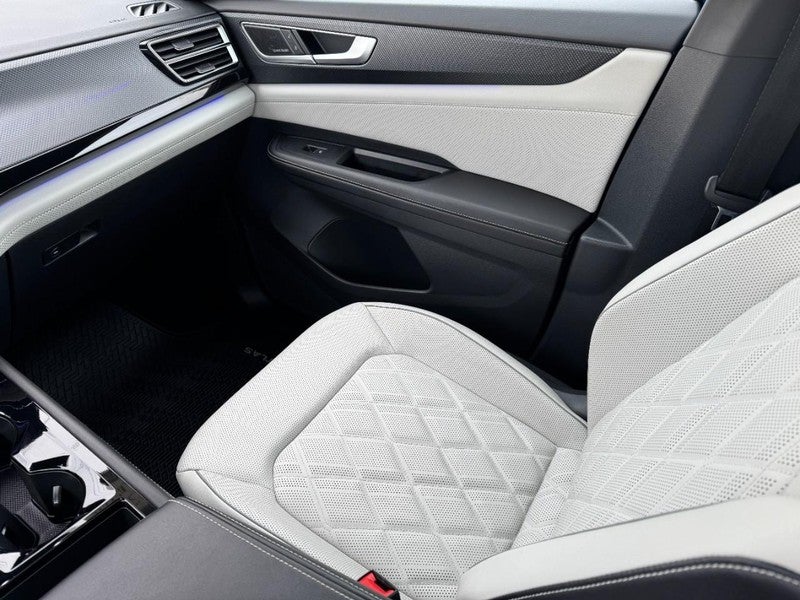 2025 Volkswagen Atlas Cross Sport 2.0T SEL Premium R-Line 4MOTION