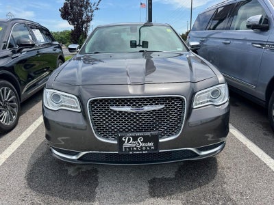 2020 Chrysler 300 Touring L RWD