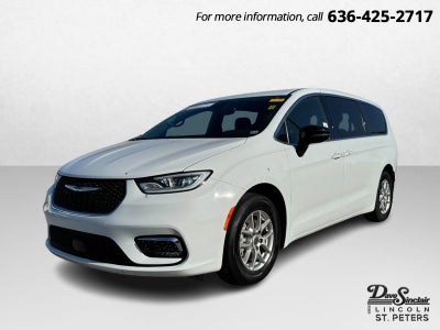 2025 Chrysler Pacifica Select FWD