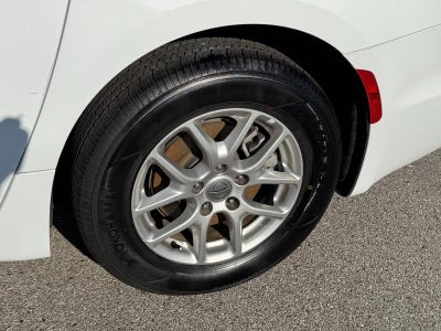 2025 Chrysler Pacifica Select FWD