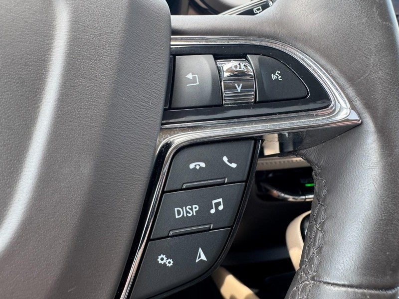 2023 Lincoln Nautilus Reserve FWD