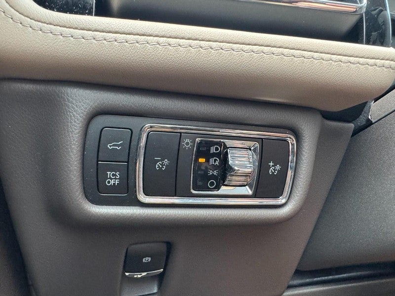 2023 Lincoln Nautilus Reserve FWD