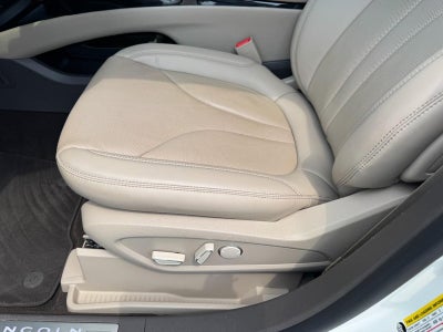 2023 Lincoln Nautilus Reserve FWD