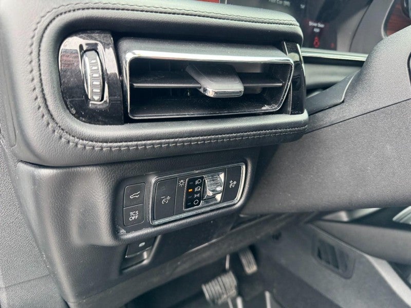 2022 Lincoln Nautilus Reserve FWD