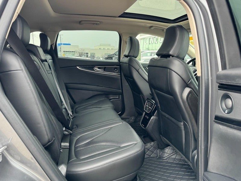 2021 Lincoln Nautilus Reserve FWD