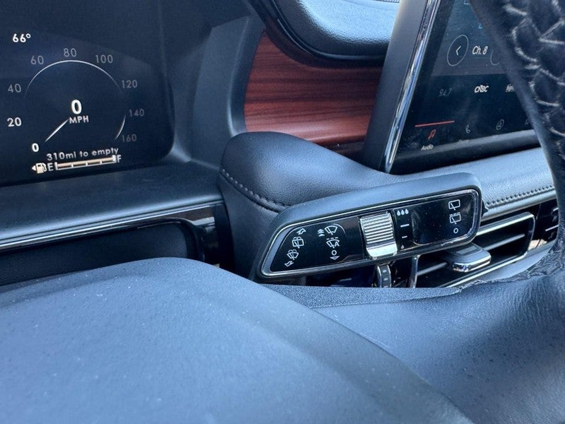 2023 Lincoln Nautilus Reserve AWD