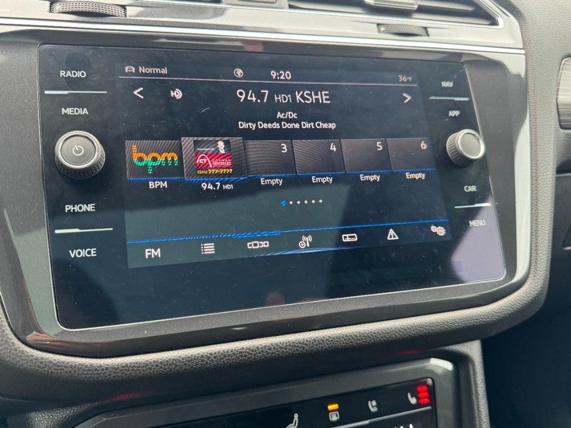 2023 Volkswagen Tiguan 2.0T SEL R-Line 4MOTION