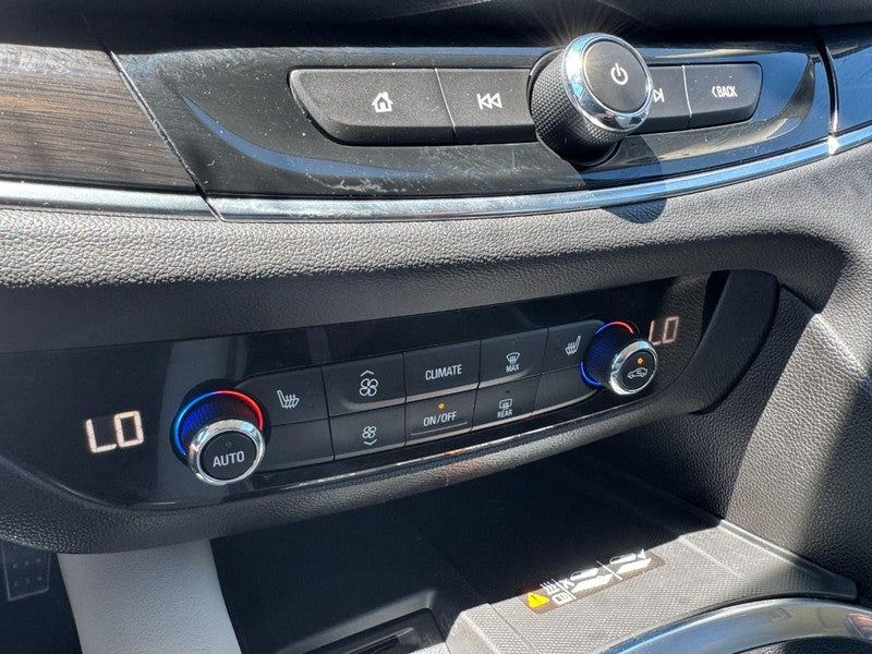 2023 Buick Enclave AWD 4dr Essence