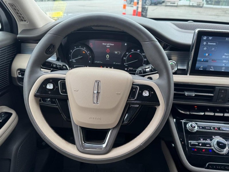 2022 Lincoln Corsair Standard FWD