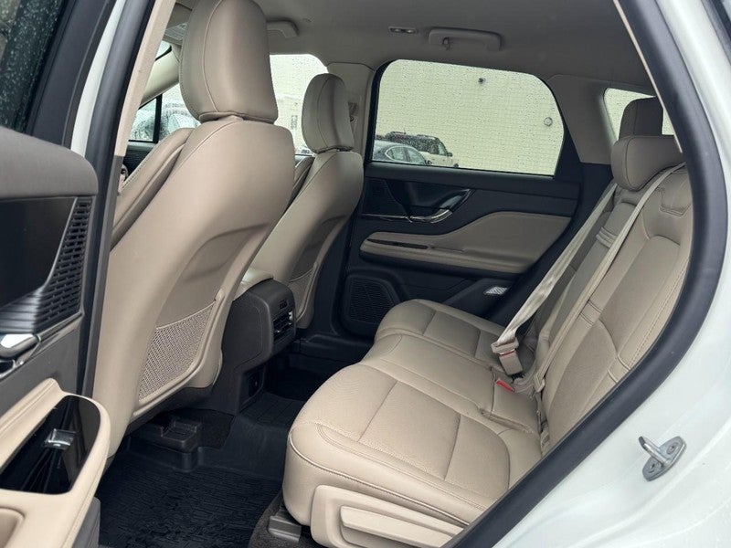 2022 Lincoln Corsair Standard FWD