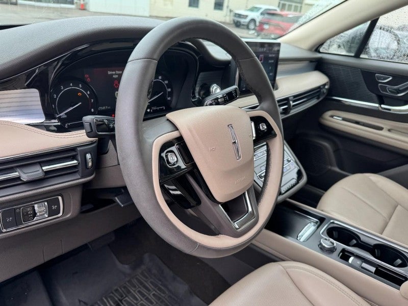 2022 Lincoln Corsair Standard FWD