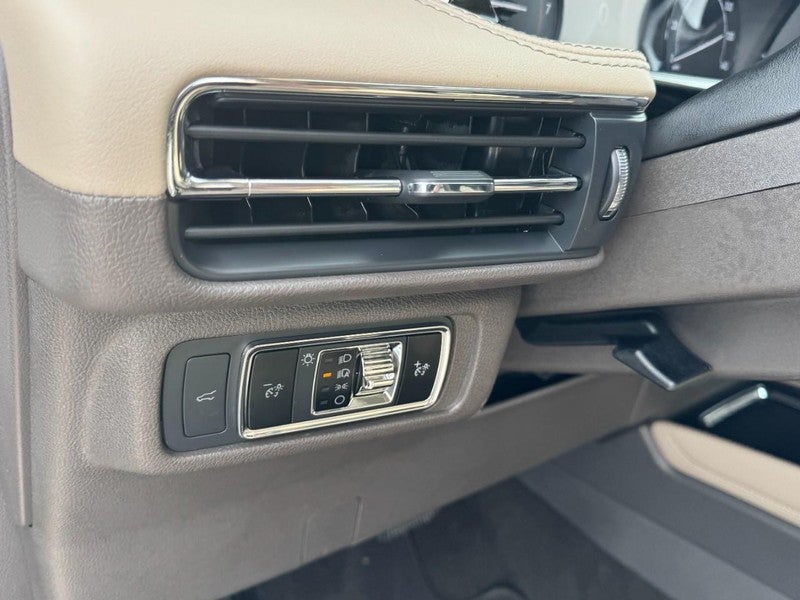 2022 Lincoln Corsair Standard FWD