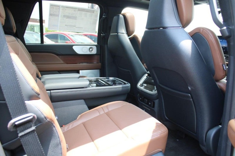 2023 Lincoln Navigator Reserve 4x2