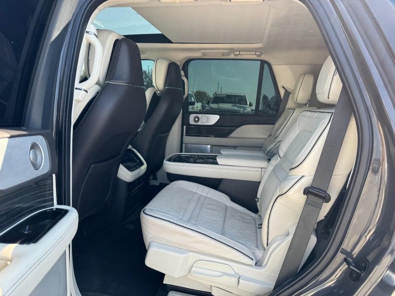 2024 Lincoln Navigator Black Label 4x4