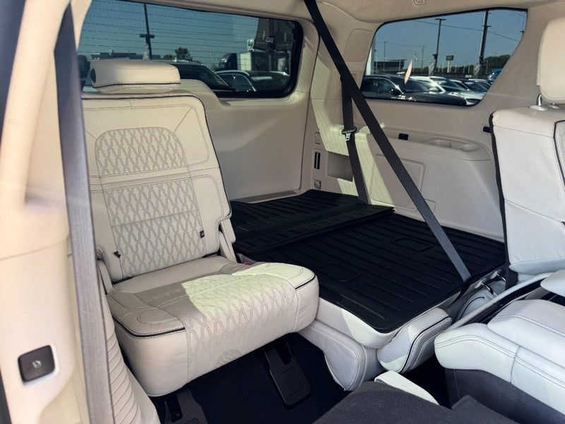 2024 Lincoln Navigator Black Label 4x4